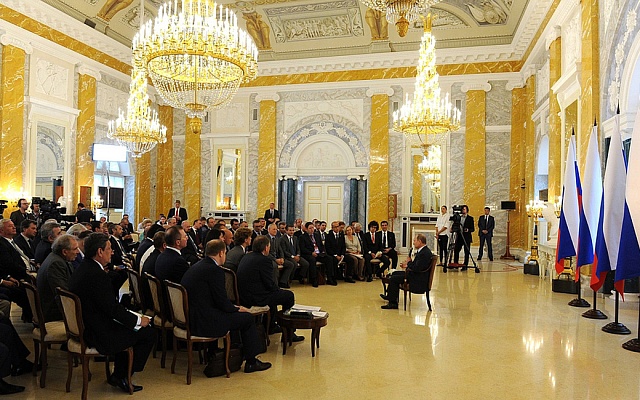 Alexander Elinson at the meeting of Russian President Vladimir Putin with representatives of small and medium-sized businesses within the framework of SPIEF-2015