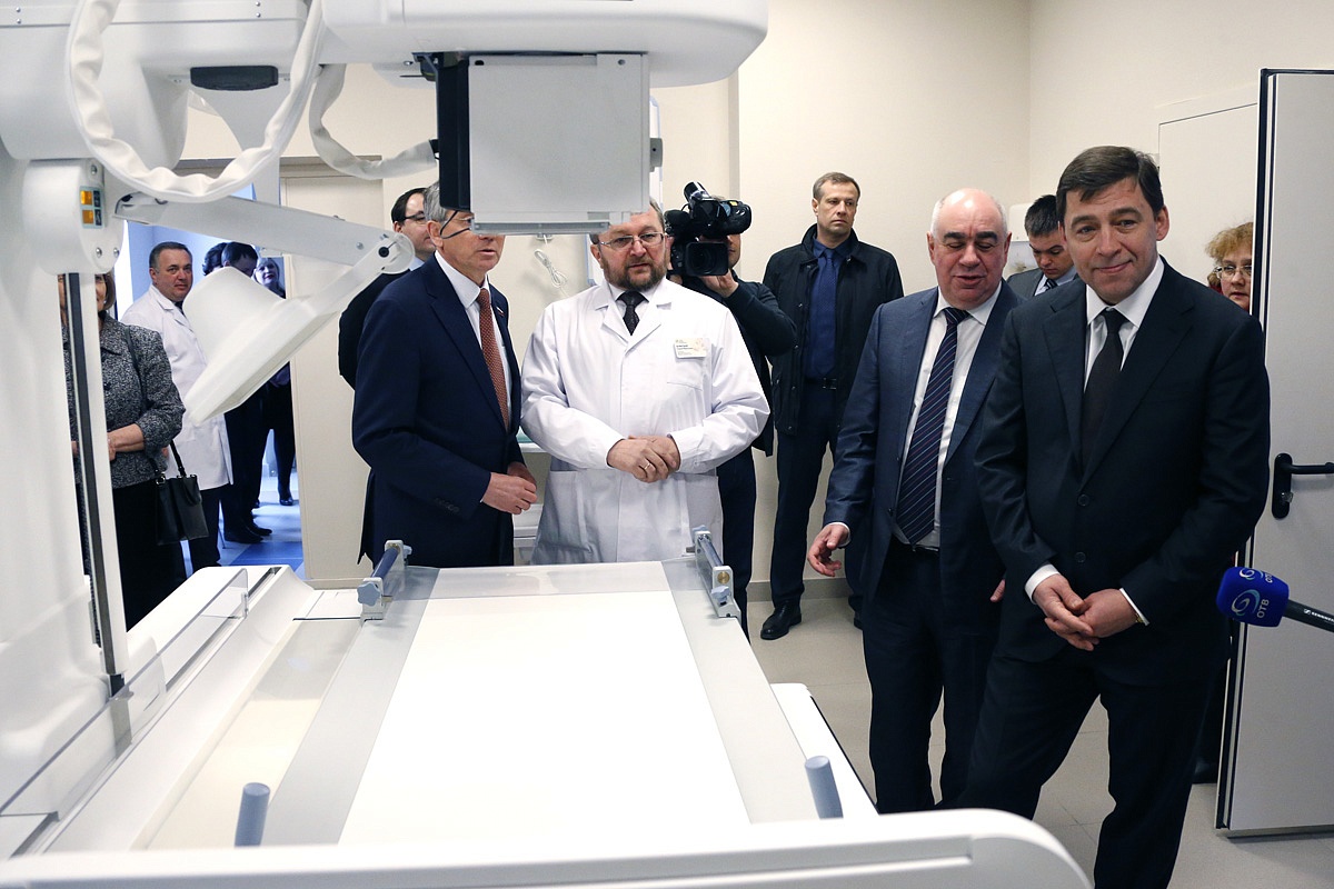 Первая детская поликлиника в новом районе Екатеринбурга оснащена диагностическим оборудованием НИПК «Электрон»